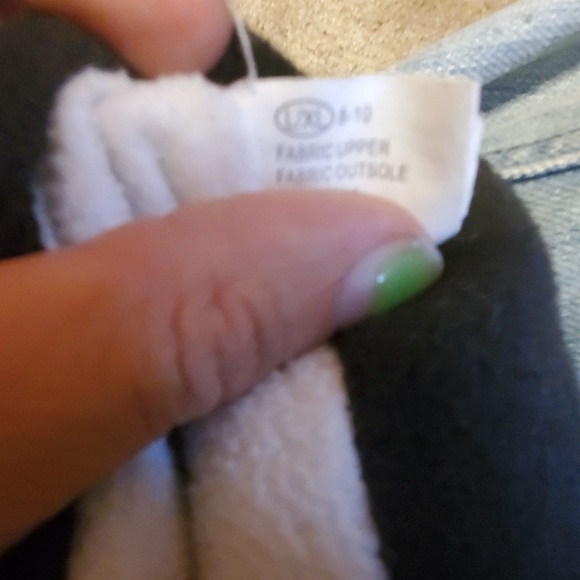 Slippers - Picture 2 of 2